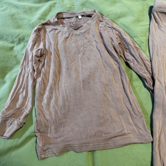 Pip & Phee pajamas  (18-24) - Picture 8 of 9